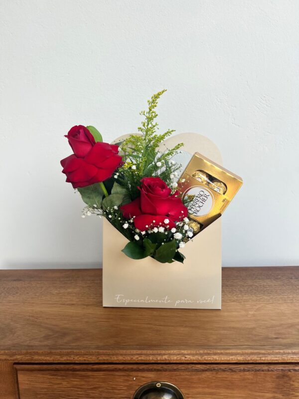 Envelope Coração c/ 2 Rosas