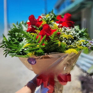 Buquê de 3 Rosas Abertas
